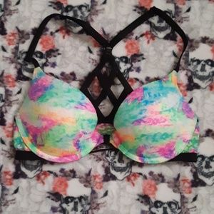 Pink front closure bra 32c
